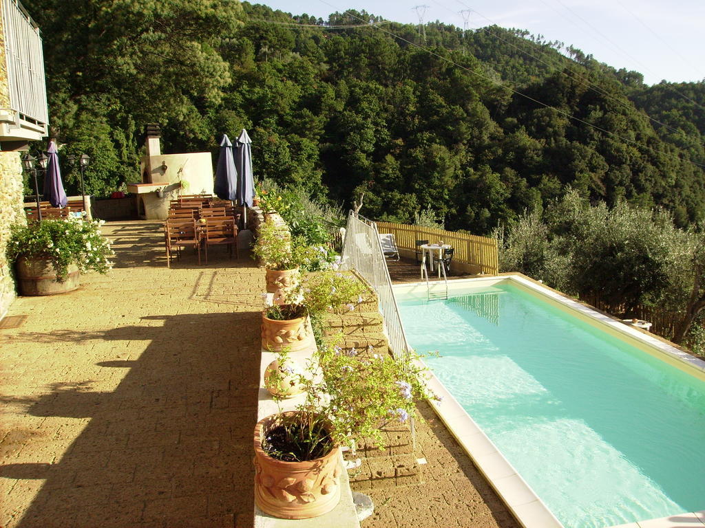 Casa Vacanze Al Settimo Cielo Massa  Exterior photo